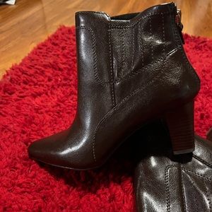 Franco Sarto brown leather booties. Size 8